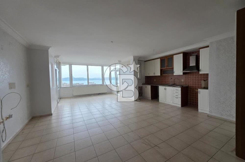 Turgut Özal Bulvarı'nda Göl Manzaralı 5+1 Kiralık Daire