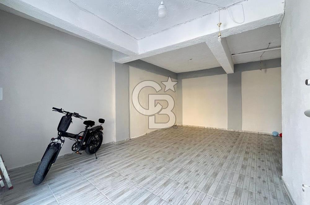 BAYRAKLIDA CADDE ÜZERİ SATILIK DÜKKAN