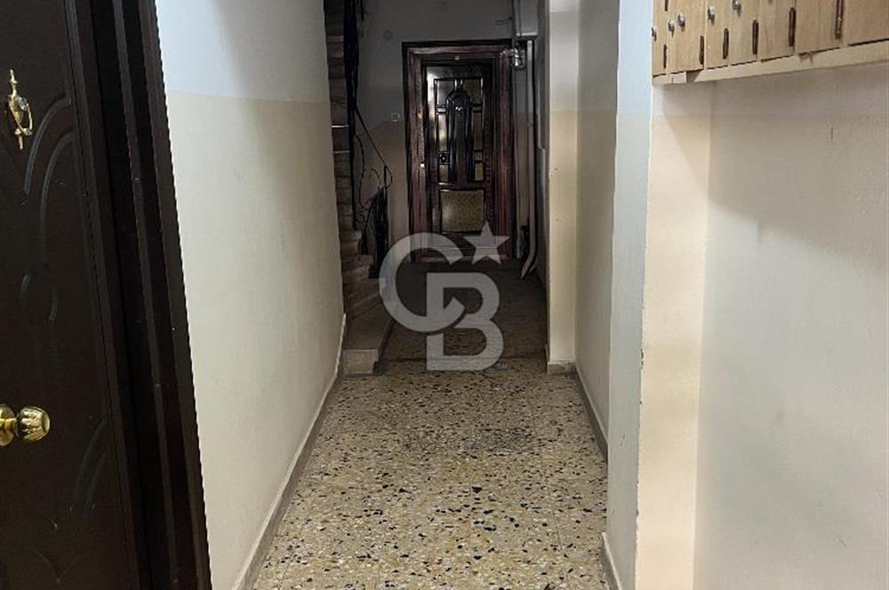 Metroya 7 Dakika! Banyo ve Mutfağı Yenilenmiş Boyalı Kiralık 2+1