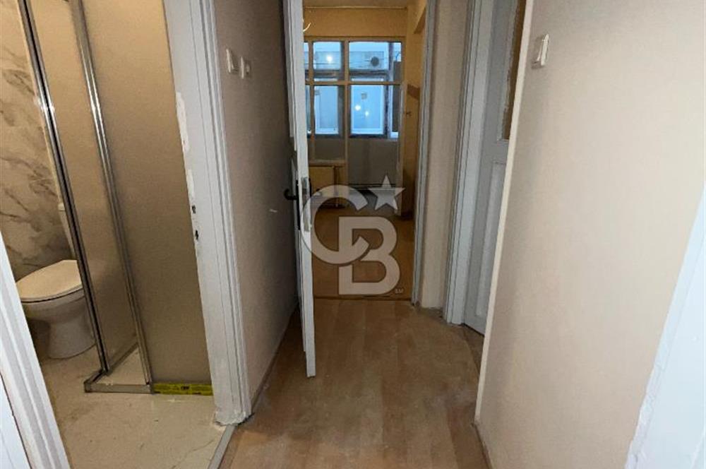 Metroya 7 Dakika! Banyo ve Mutfağı Yenilenmiş Boyalı Kiralık 2+1