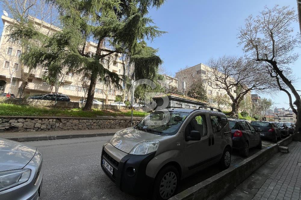 Metroya 7 Dakika! Banyo ve Mutfağı Yenilenmiş Boyalı Kiralık 2+1