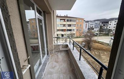 CB ENVOY'dan Gölcük Yeni Mahallede Fırsat 2+1 Ara Kat Daire