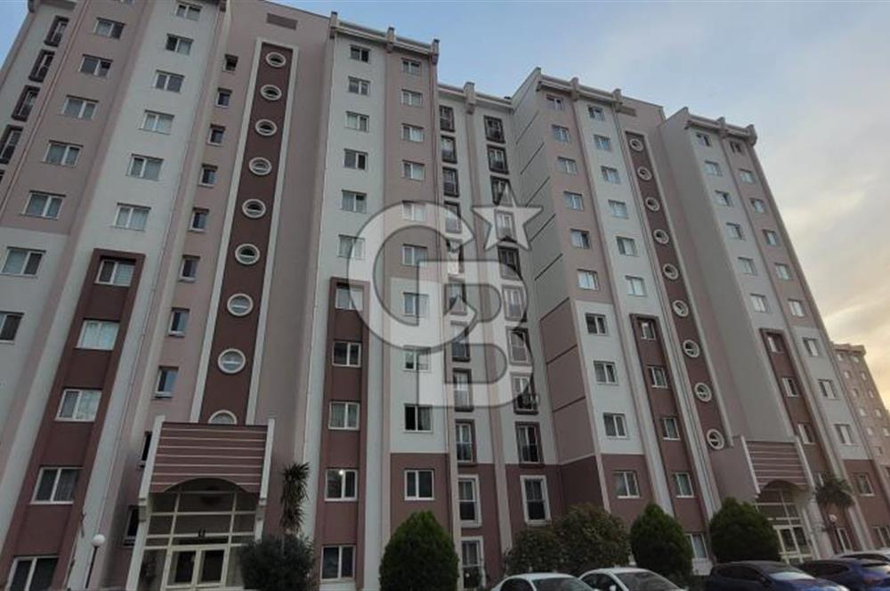 Karşıyaka Oyak Sitesinde Full Manzaralı Kiralık Daire.