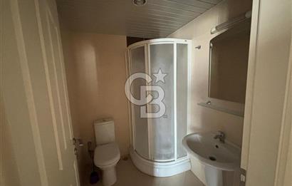 Karşıyaka Oyak Sitesinde Full Manzaralı Kiralık Daire.