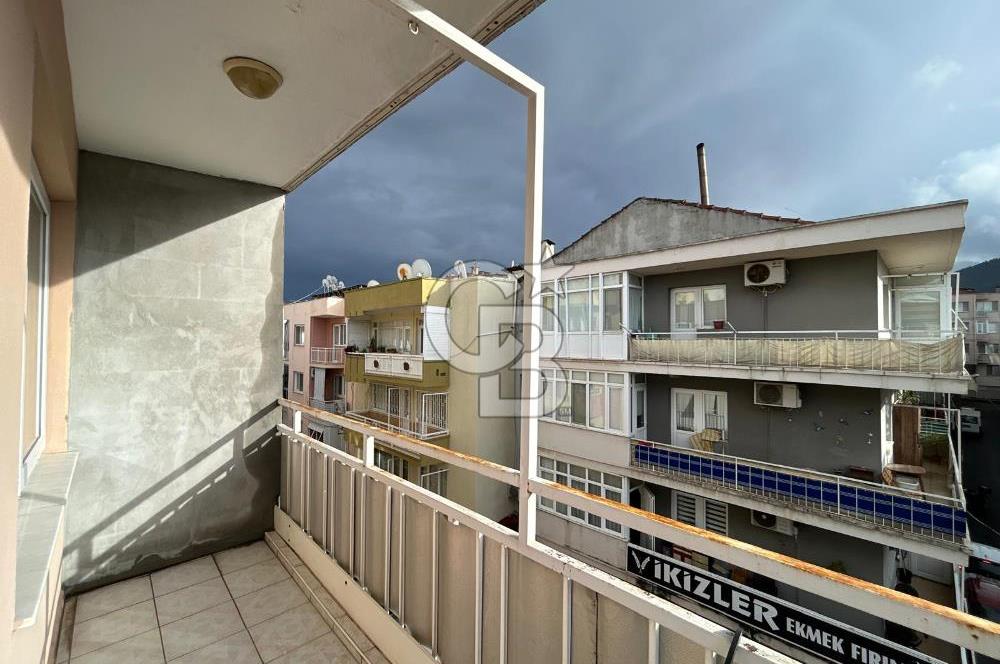 Onur Mahallesinde Eşyalı Satılık 2+1 Daire