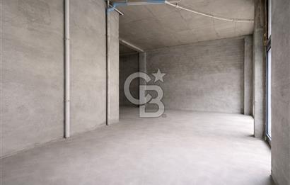 ACIBADEM KONAKLARI ÖN KULLANIMLI 13M CADDE CEPHELİ 341 M2 DÜKKAN