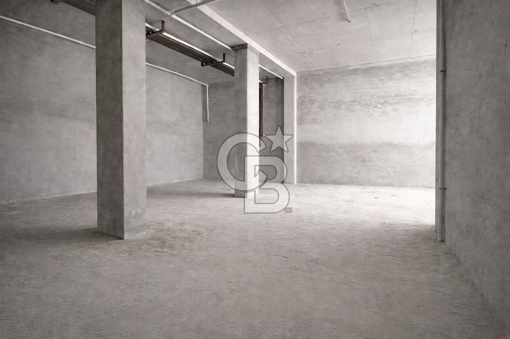 ACIBADEM KONAKLARI ÖN KULLANIMLI 13M CADDE CEPHELİ 341 M2 DÜKKAN