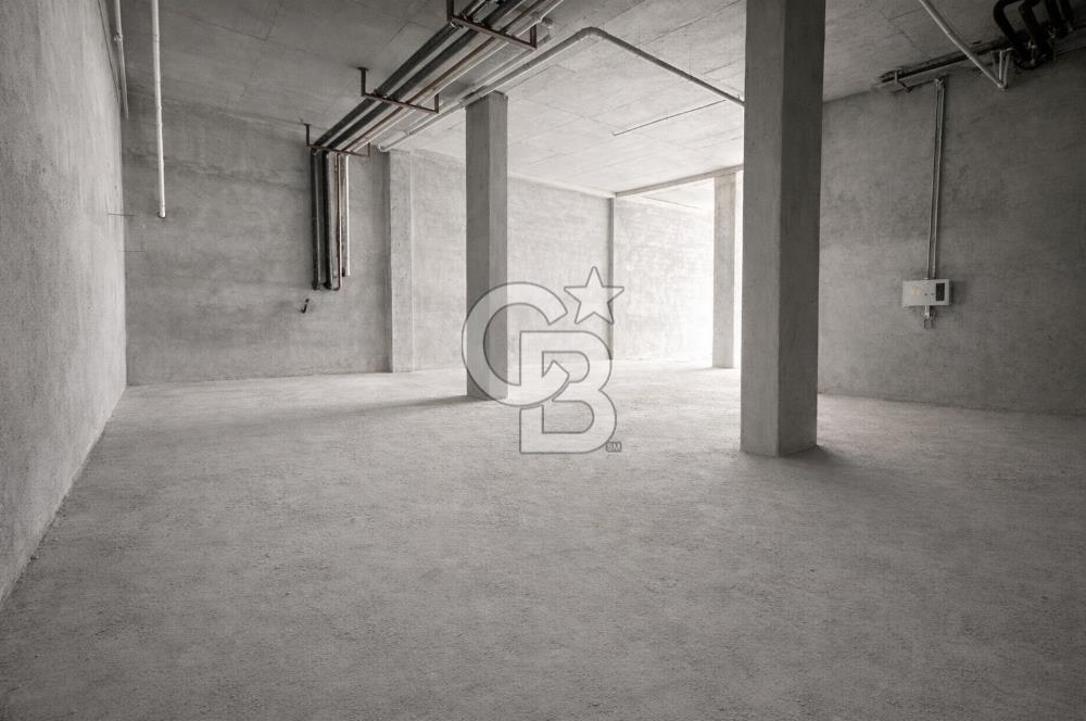 ACIBADEM KONAKLARI ÖN KULLANIMLI 13M CADDE CEPHELİ 341 M2 DÜKKAN