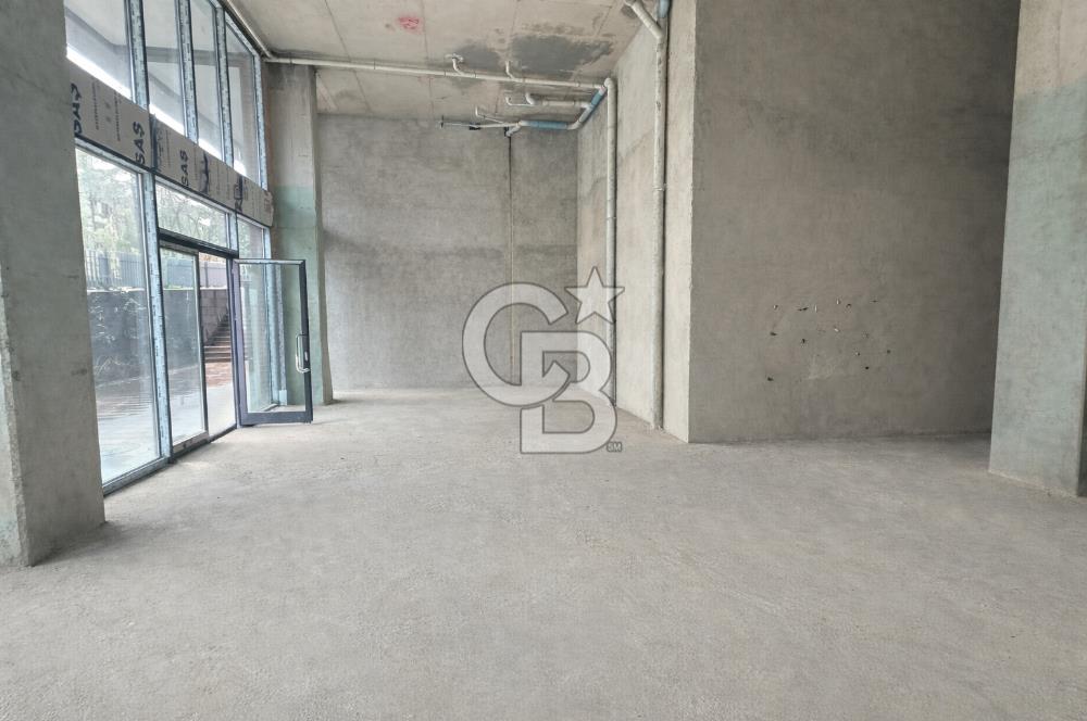 ACIBADEM KONAKLARI ÖN KULLANIMLI 13M CADDE CEPHELİ 341 M2 DÜKKAN