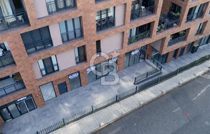 ACIBADEM KONAKLARI ÖN KULLANIMLI 13M CADDE CEPHELİ 341 M2 DÜKKAN