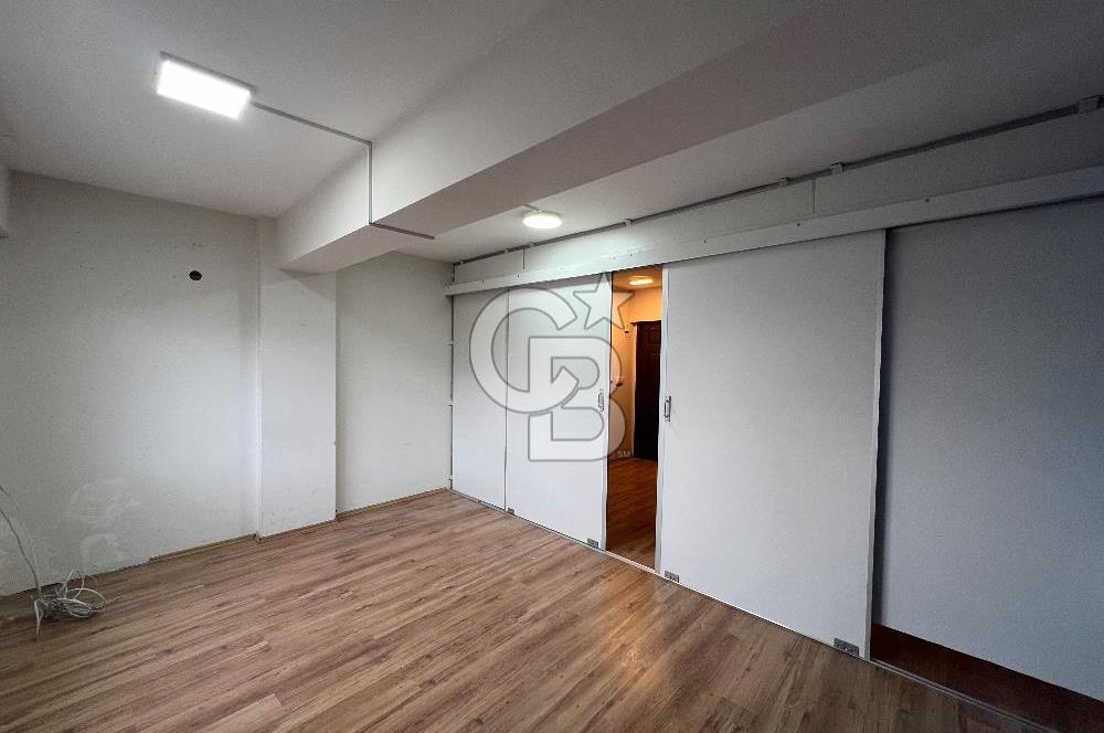 Alsancak Fuar Yakini Satilik Işyeri/Ofis