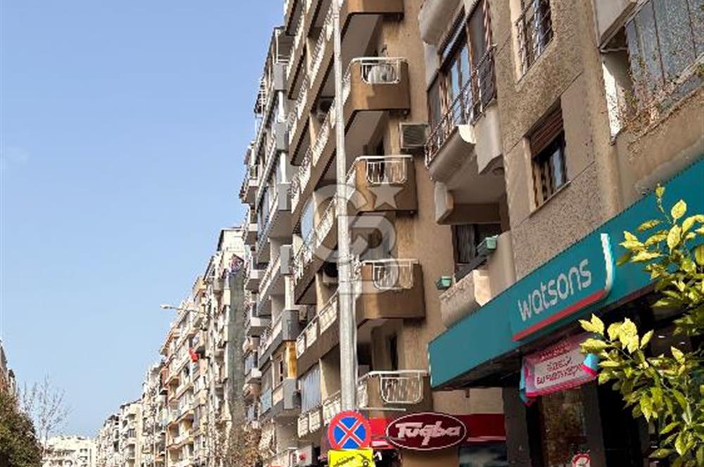 Göztepe Mithatpaşa Caddesi üzerinde 3+1 Kiralık Daire