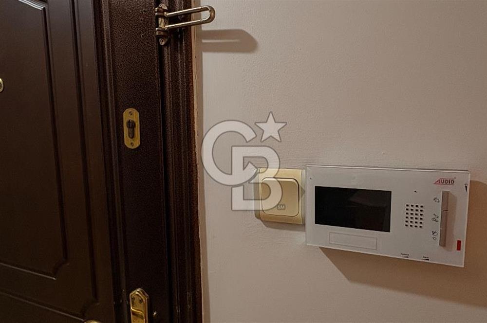 Göztepe Mithatpaşa Caddesi üzerinde 3+1 Kiralık Daire