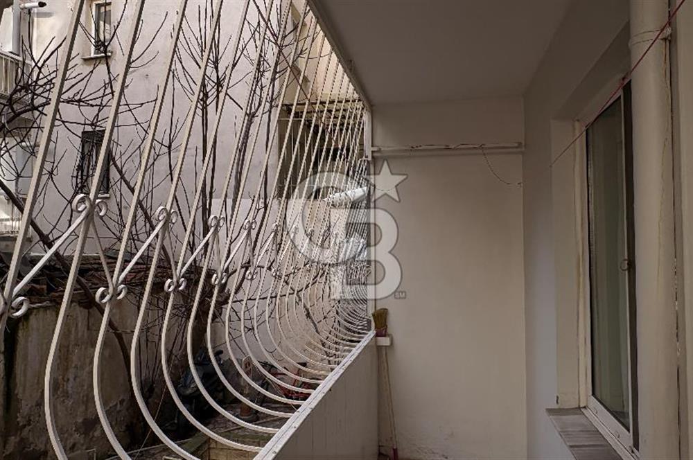 Göztepe Mithatpaşa Caddesi üzerinde 3+1 Kiralık Daire