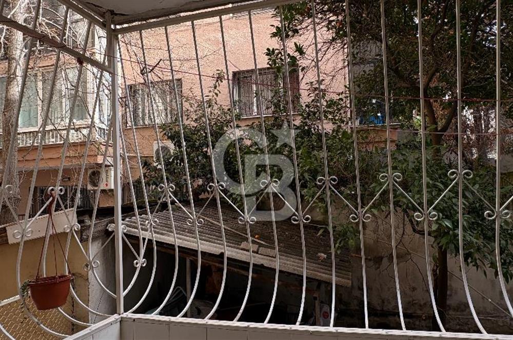 Göztepe Mithatpaşa Caddesi üzerinde 3+1 Kiralık Daire