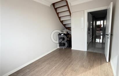 ÇEKMEKÖY MERKEZ MAHALLESİ’NDE 4+2 150 M2 NET DUBLEKS DAİRE