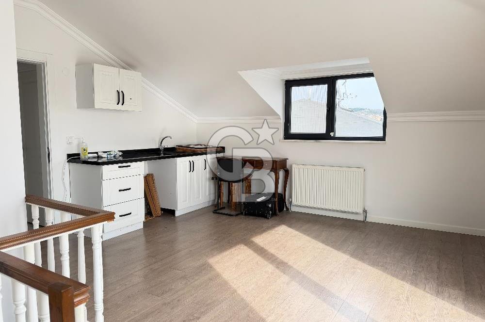 ÇEKMEKÖY MERKEZ MAHALLESİ’NDE 4+2 150 M2 NET DUBLEKS DAİRE