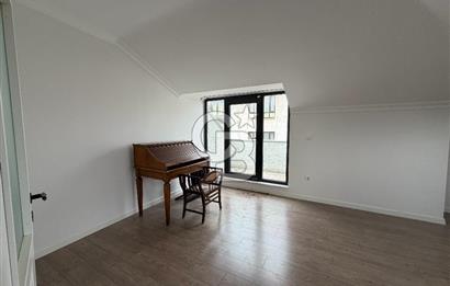 ÇEKMEKÖY MERKEZ MAHALLESİ’NDE 4+2 150 M2 NET DUBLEKS DAİRE