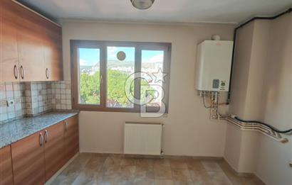 Çiğli'de Merkezi Konum'da Kiralık 2+1