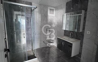 ÇANAKKALE ÇARDAK'TA EBEVEYN BANYOLU 3+1 KİRALIK DAİRE