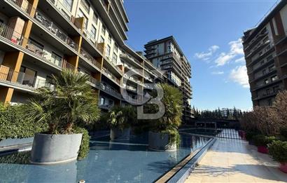 İzmir Bornova’nın prestijli adresi Folkart Life’ta