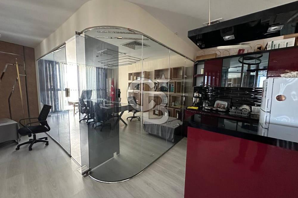 BURÇ İSTANBUL İŞ MERKEZİNDE SATILIK 280 M2 OFİS