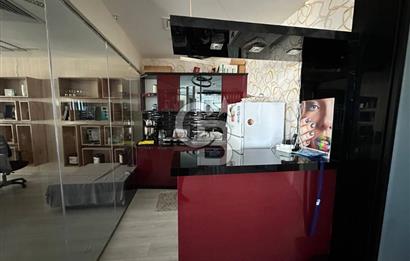 BURÇ İSTANBUL İŞ MERKEZİNDE SATILIK 280 M2 OFİS