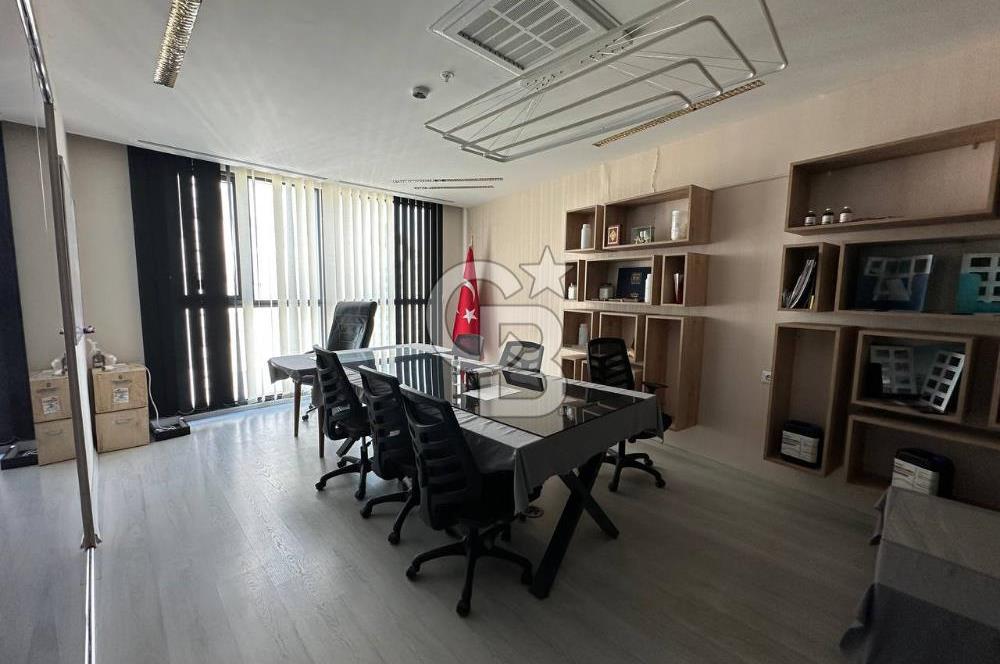 BURÇ İSTANBUL İŞ MERKEZİNDE SATILIK 280 M2 OFİS