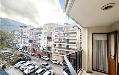 Manisa Yunusemre Ayni Ali Mahallesinde Park Manzaralı 3+1 Daire