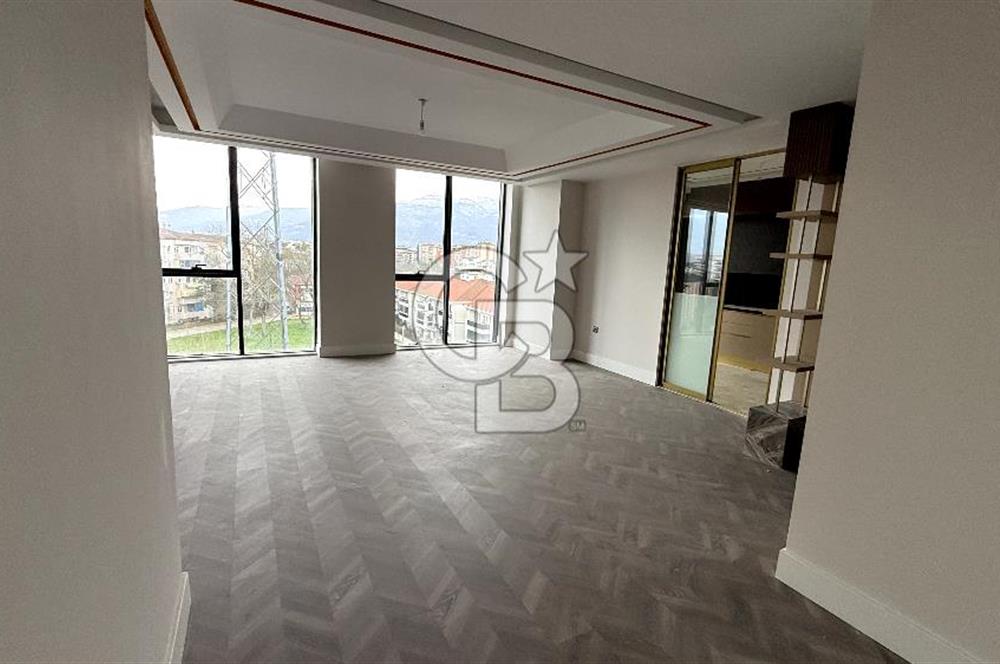 KARTEPE ZERAY ESİL 2,5+1 ÇATI DUBLEKS EN GENİŞ DAİRE GÜNEY CEPHE