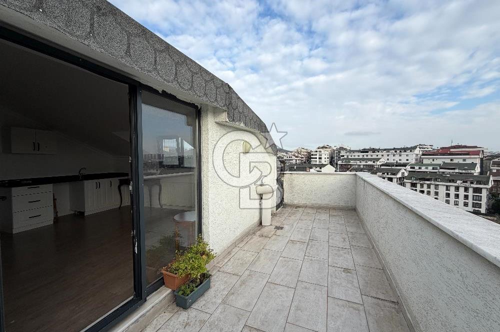 ÇEKMEKÖY MERKEZ MAHALLESİ’NDE 4+2 150 M2 NET DUBLEKS DAİRE