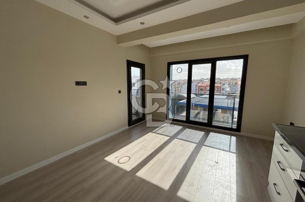 CB KiNG'DEN CENGİZ TOPEL CADDESİ'NDE 2+1 SIFIR KİRALIK DAİRE