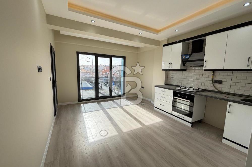 CB KiNG'DEN CENGİZ TOPEL CADDESİ'NDE 2+1 SIFIR KİRALIK DAİRE