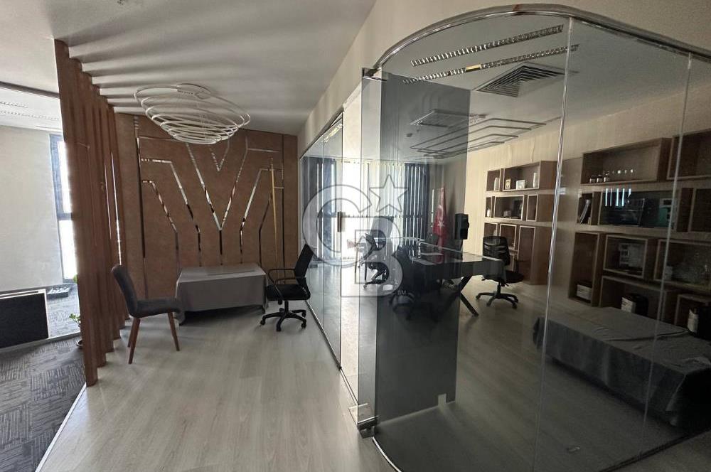 BURÇ İSTANBUL İŞ MERKEZİNDE SATILIK 280 M2 OFİS