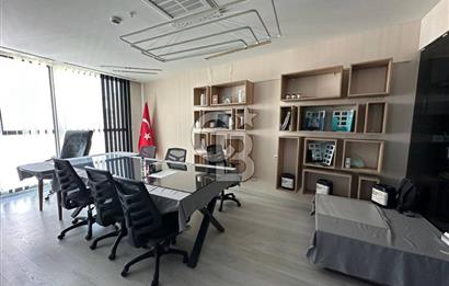 BURÇ İSTANBUL İŞ MERKEZİNDE SATILIK 280 M2 OFİS