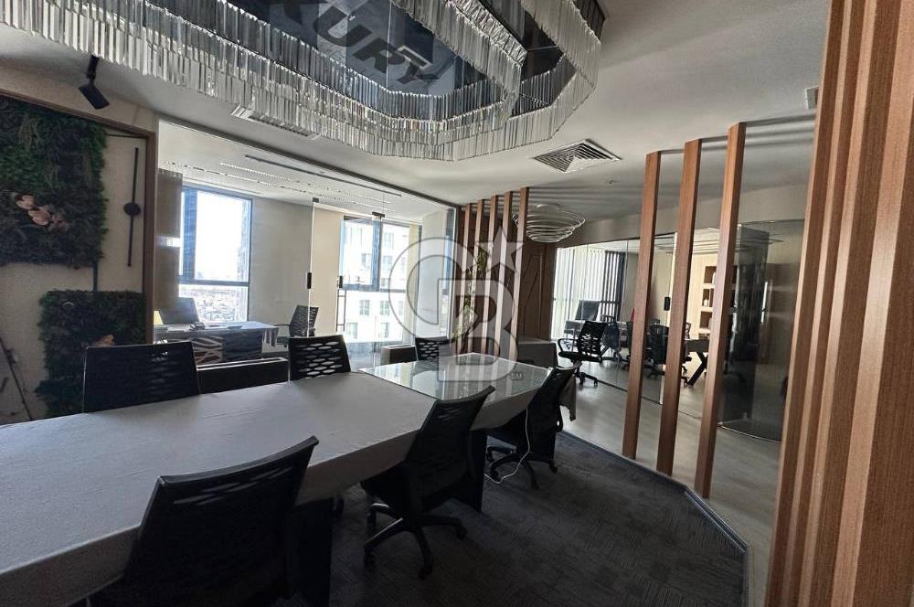 BURÇ İSTANBUL İŞ MERKEZİNDE SATILIK 280 M2 OFİS