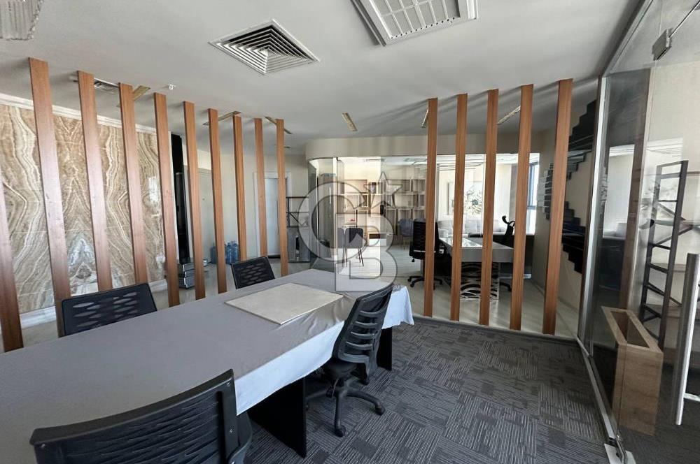 BURÇ İSTANBUL İŞ MERKEZİNDE SATILIK 280 M2 OFİS