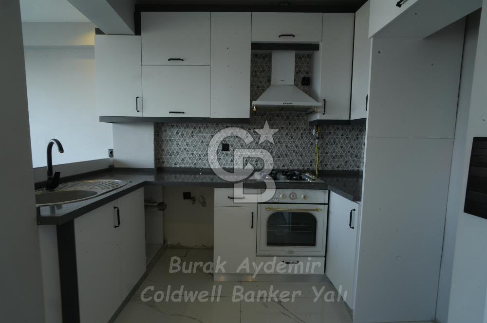 Mithatpaşa Karantina’da 2 Odalı Deniz Manzaralı Konut