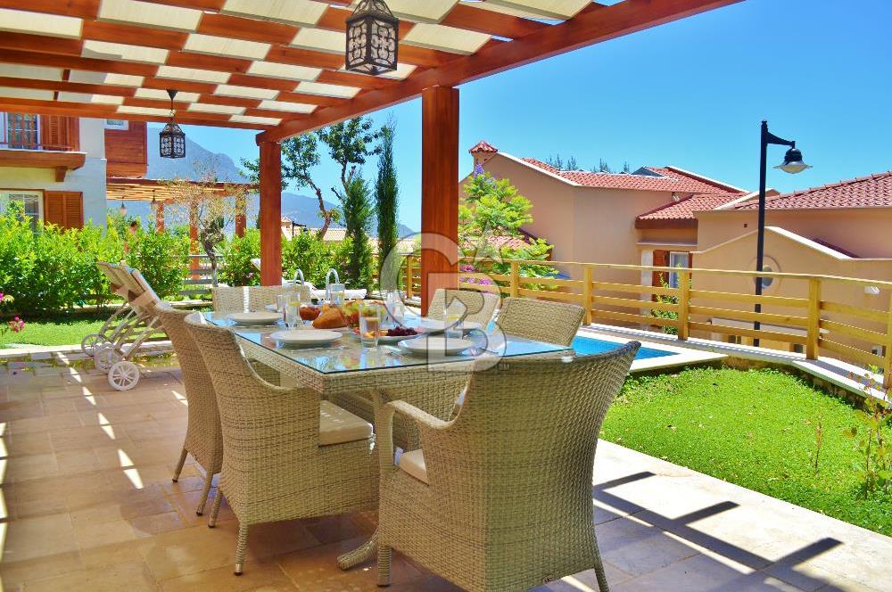 CB GİZ'den KALKAN LAVANTA SİTESİNDE SATILIK 3+1 MÜSTAKİL VİLLA