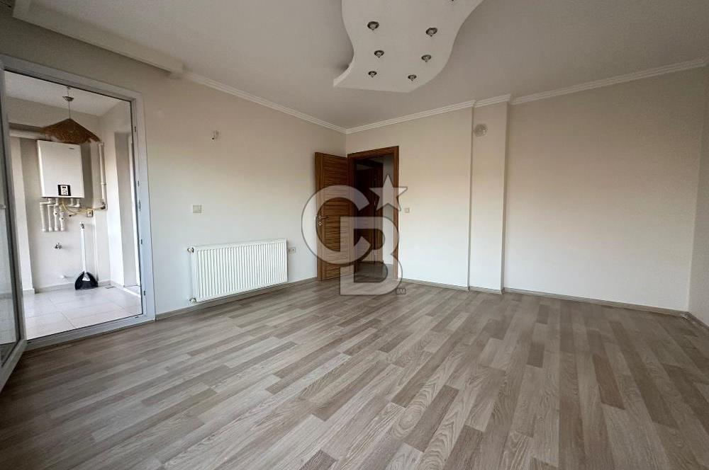 KARŞIYAKA ŞEMİKLER  KAPALI OTOPARKLI 2+1 KİRALIK DAİRE 