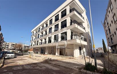 GAZİEMİR MERKEZDE SATILIK SIFIR 1+1 DAİRE