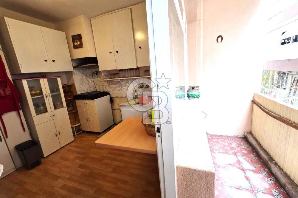 KARŞIYAKA BOSTANLI'DA 3+1 ARA KAT SATILIK DAİRE.....
