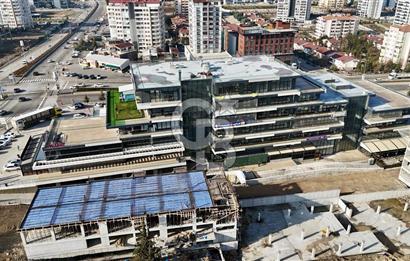 BAĞLICA YALINKILIÇ PLAZA'DA YAPILI 3+1 KİRALIK BÜRO-OFİS-TERASLI