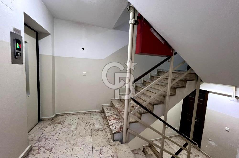 Mimar Kemallettin'de Kiralık Büro& Ofis