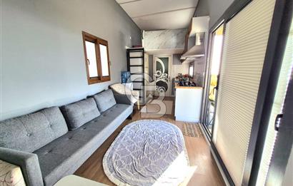 AKARCA SAHİLDE İÇİNDE TINY HOUSE BULUNAN SATILIK ARSA 