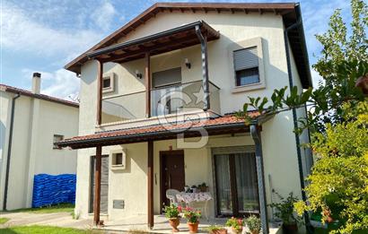 Sefa Çamlık Laka Bölgesinde Satılık 3+1 Villa