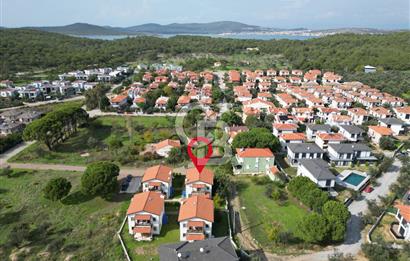 Sefa Çamlık Laka Bölgesinde Satılık 3+1 Villa