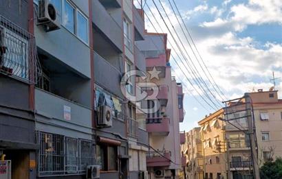 İzmir Konak Göztepe’de Sahile Çok Yakın Asansörlü Ara Kat 3+1