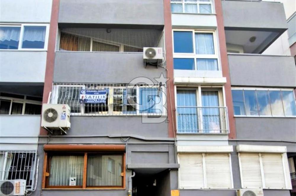 İzmir Konak Göztepe’de Sahile Çok Yakın Asansörlü Ara Kat 3+1