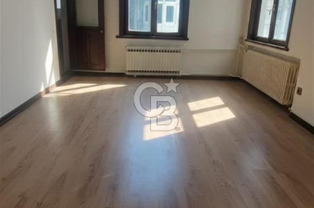 Taksim Talimhane’de Kurumsal Kullanıma Uygun Üst Kat Ofis